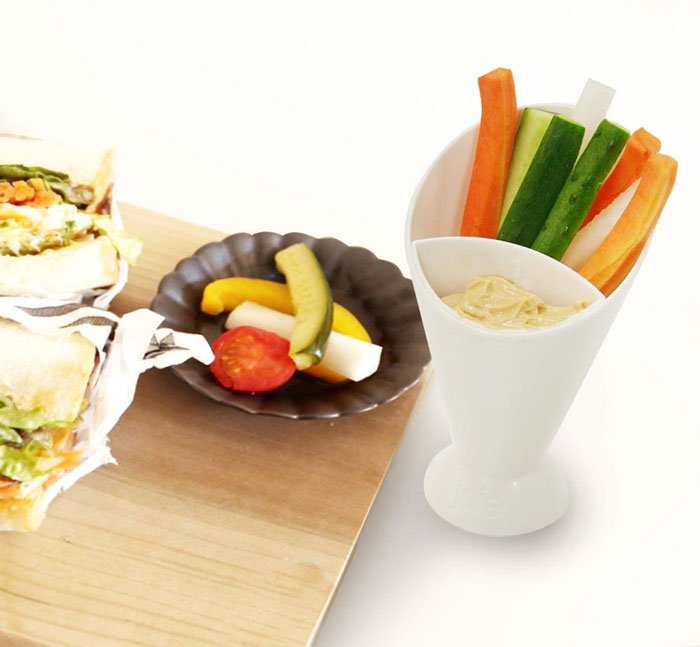 Dipping Cone Plastic French Fry Cone With Dipping Cup