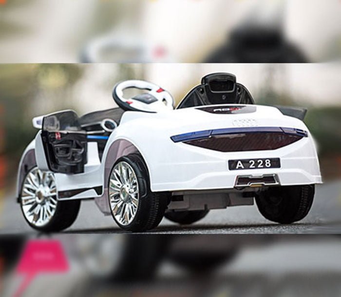 Audi A228 Kids Car With Remote Control 12 Audi A228 Kids Car With Remote Control