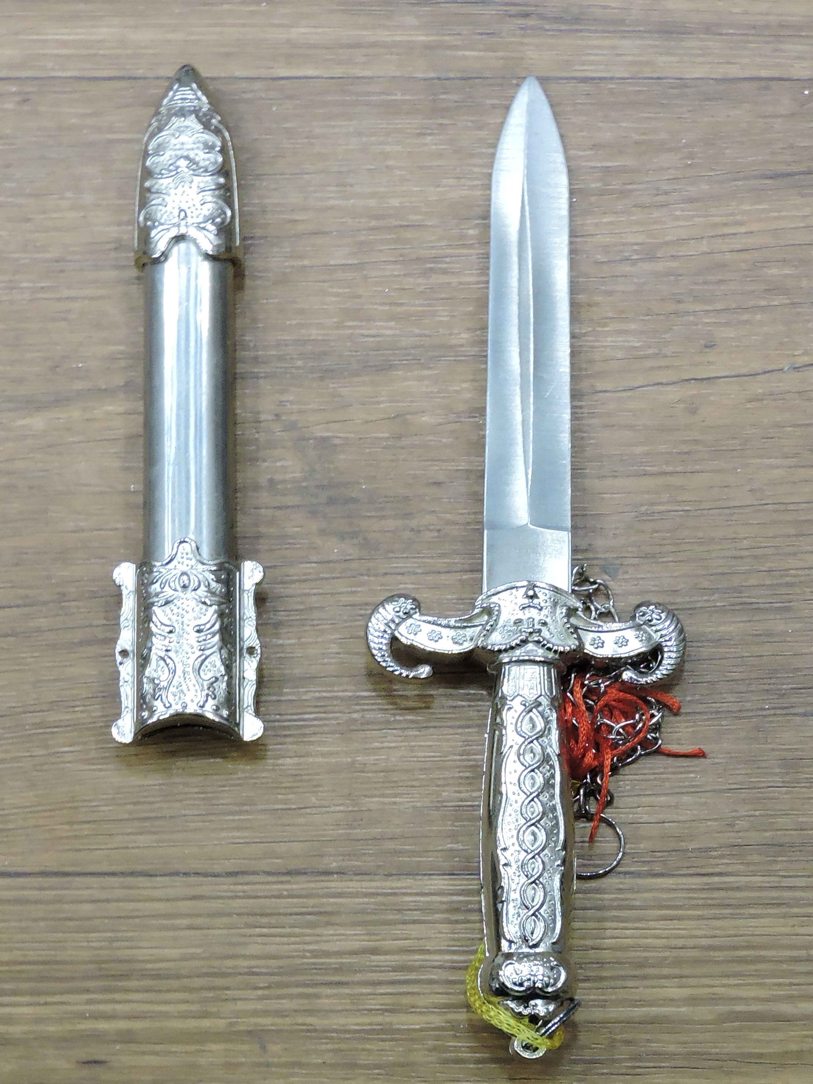 Chinese-Silver-Sword-Decoration-Steel-Blade-No-Edge-20Cm..