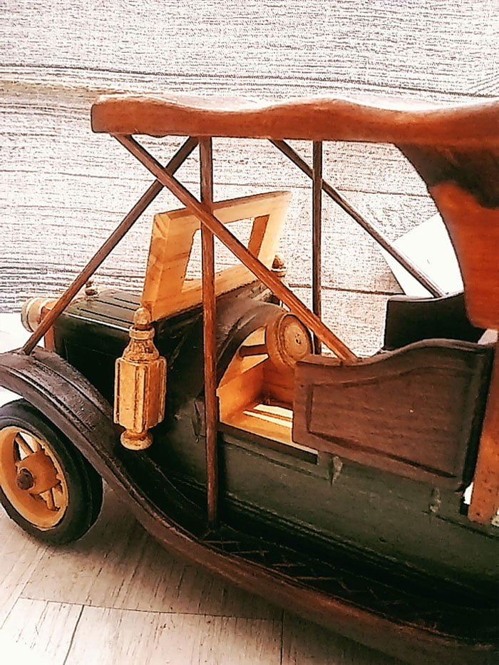 Wooden Antique Car Table Decoration Office Desk Car 12 Inch