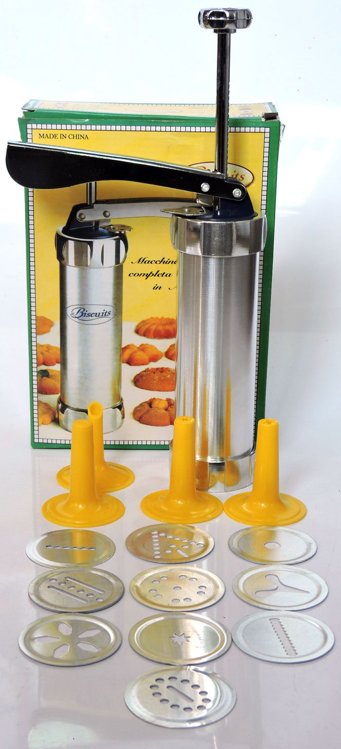 Cookie Press 10 Cutters Set In Pakistan