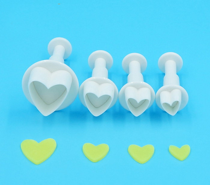 Heart-Shape-Plunger-Cutter-4-Pcs-Set-Price-In-Pakistan-1