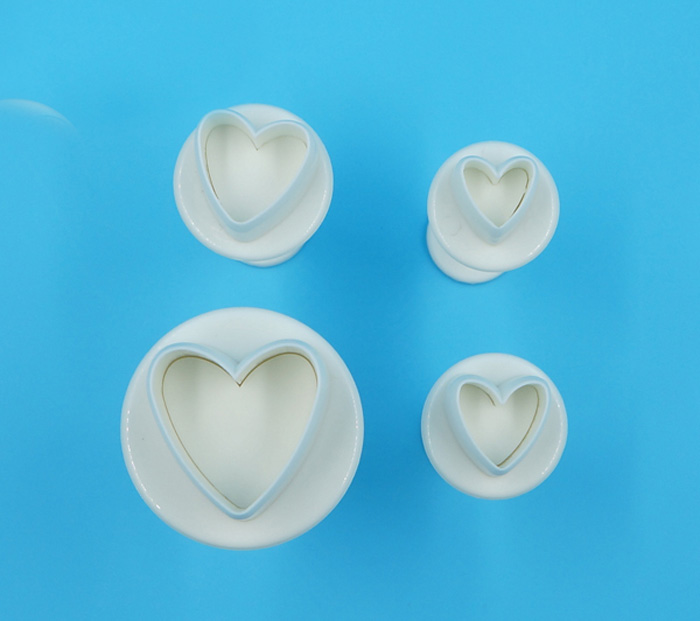 Heart-Shape-Plunger-Cutter-4-Pcs-Set-Price-In-Pakistan-5