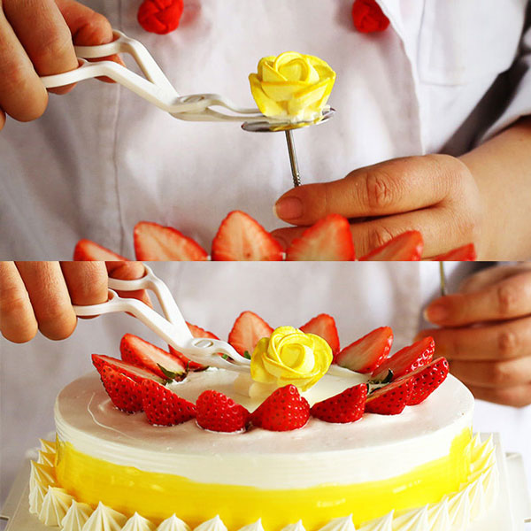 4 Pcs Cake Decor Tool Set