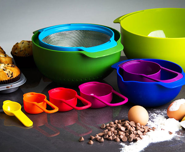 9 Piece Multicolor MEASURING Cups And Spoons Bowl Set
