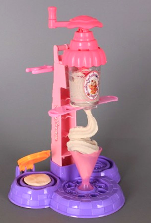 Ice Cream Kit With Modelin