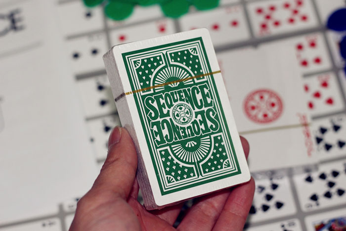 Arabic And English Version Sequence Puzzle Game For 2-12 Players 8001