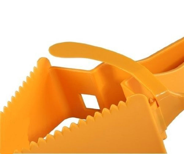 Triangle Design Adjustable Cake Cutter And Cake Server