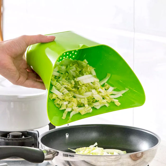 Creative Design Fruit And Vegetable Strainer One Piece