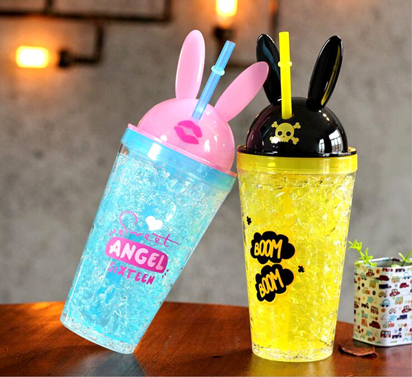 High Quality Plastic Water Bottle Lovely Straw One Piece