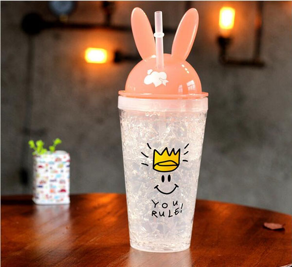High Quality Plastic Water Bottle Lovely Straw One Piece