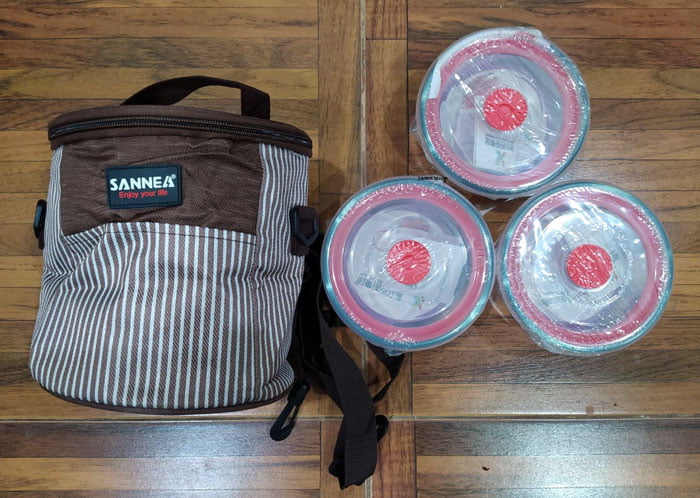 Microwavable Glass Klip N Store Round 580 Ml 3-Pieces Lunch Box Set With Pouch