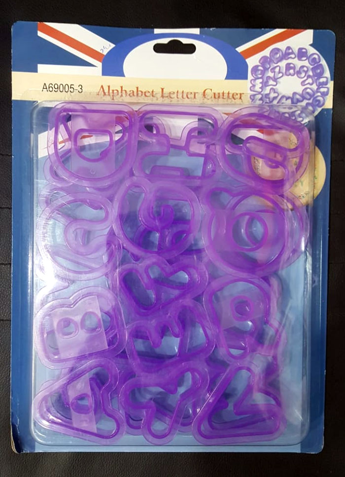 26 Pcs Alphabet Letter Cutter Plastic Cookie Press