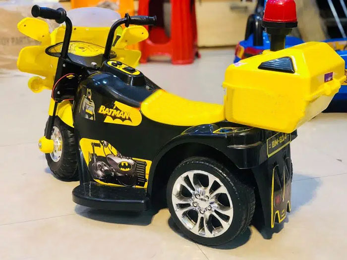 Kids Rechargeable Batman Bike Model Bt-691 Battery Operated In Pakistan
