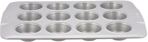 Prestige Muffin Tin With Bottom Design 12 Cup 57983