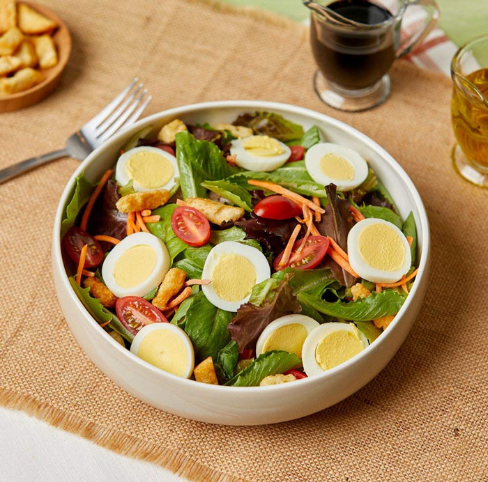 Copper Chef Egg Deluxe Electric Egg Cooker Makes Up To 14 Eggs At A Time 5 Copper Chef Egg Deluxe Electric Egg Cooker Makes Up To 14 Eggs At A Time