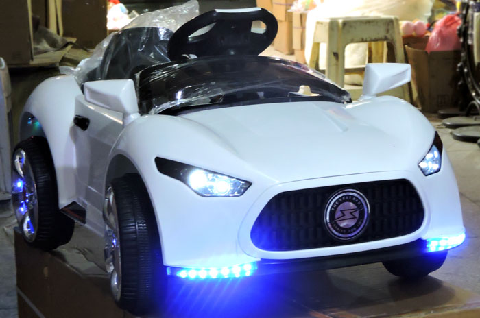 Kids Ride On Mercedes Car For 2-5 Years Kids