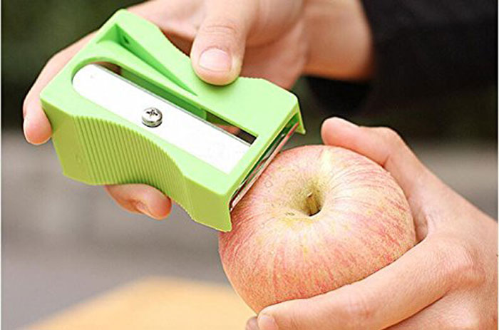 1Pcs Carrot Sharpener Peeler Kitchen Tool Vegetable Fruit Curl Slicer 6 1Pcs Carrot Sharpener Peeler Kitchen Tool Vegetable Fruit Curl Slicer