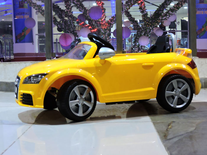 Kids Ride On Electric Audi Tt Rs Plus Car