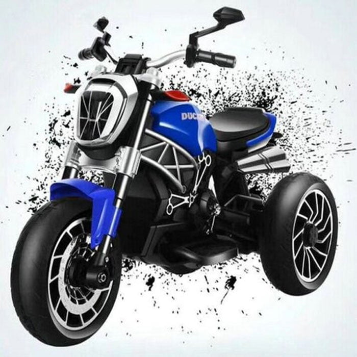Kids Ride On Ducati Xdiavel-S Bike 3 Wheeler