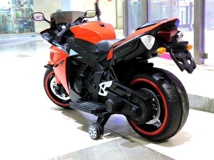 Yamaha R1 Latest Style With Handle Race Kids Ride On Bike