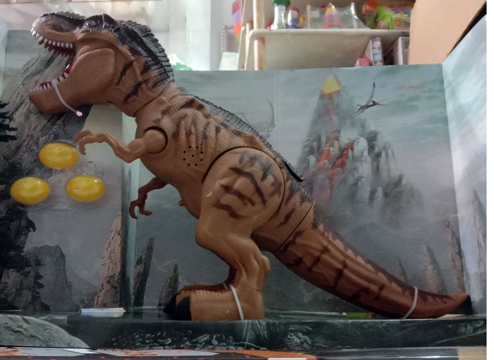 Dinosaur Electric Toy Big Dinosaurs Hiking Sound Spray Light Gifts For Kids