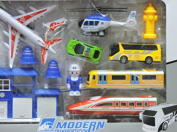 High Quality Kids Playing Modern Station