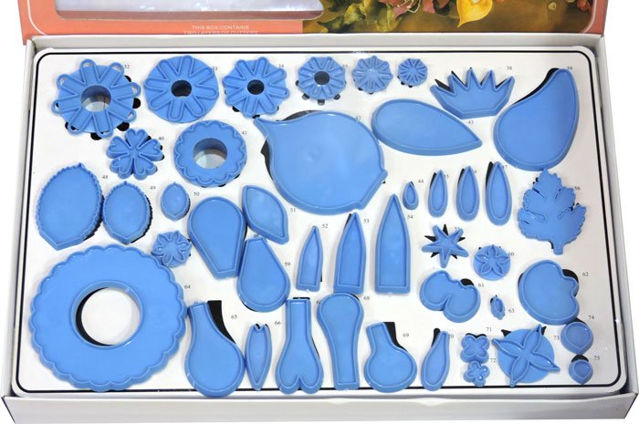 Cake and Pastry Decorating Cutters 75 PCS