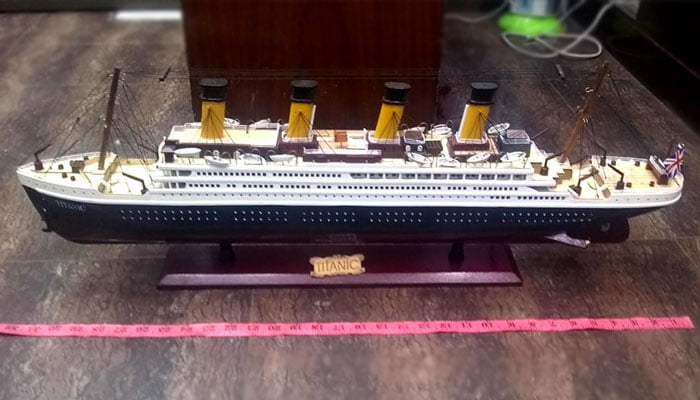 High Quality Wooden Material Titanic With Light 4 High Quality Wooden Material Titanic With Light