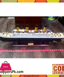 High Quality Wooden Material Titanic with Light
