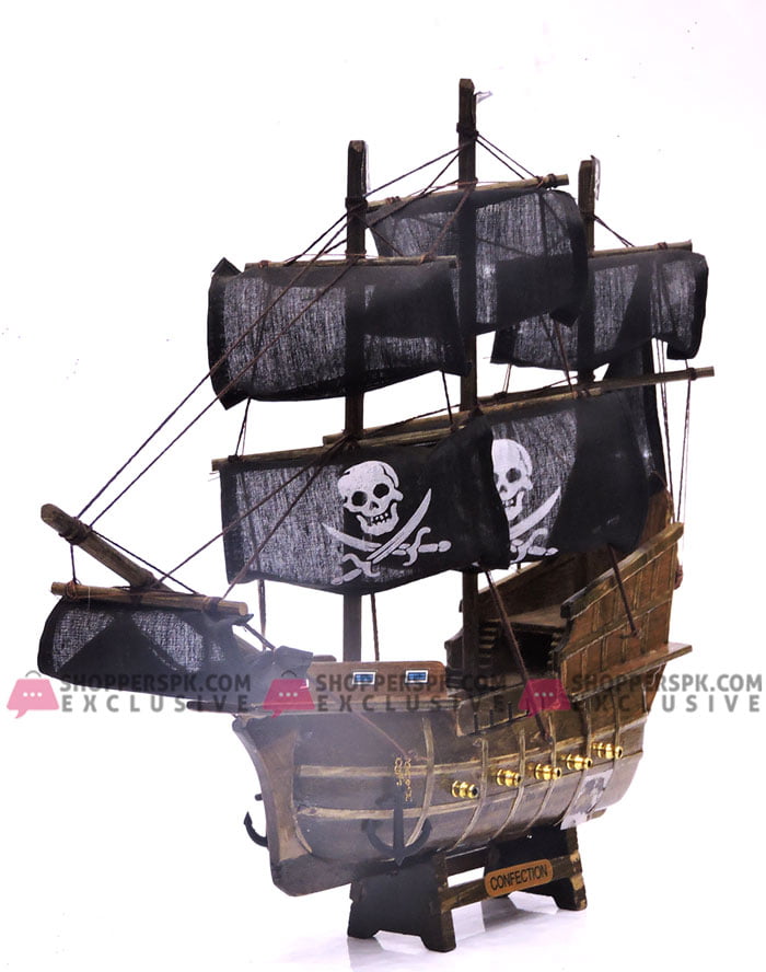 High Quality Table Decoration Wooden Confection Ship