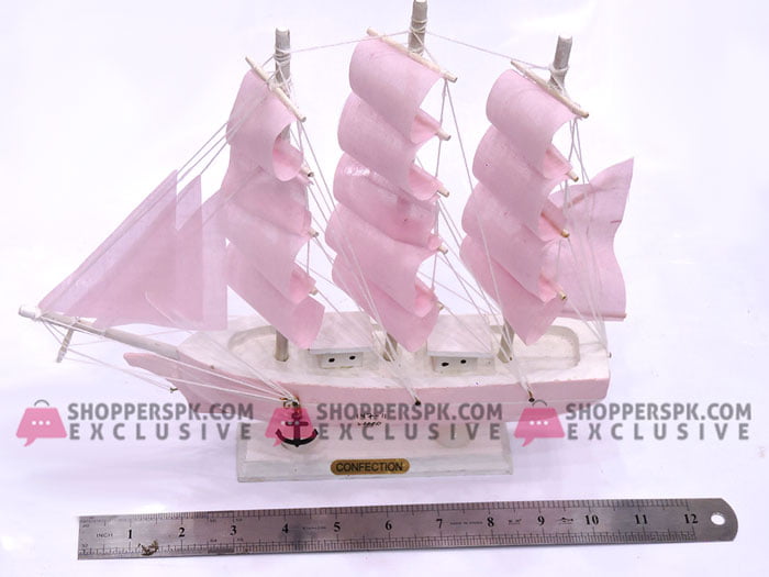 Table Decoration White Beautifull Wooden Confection Ship