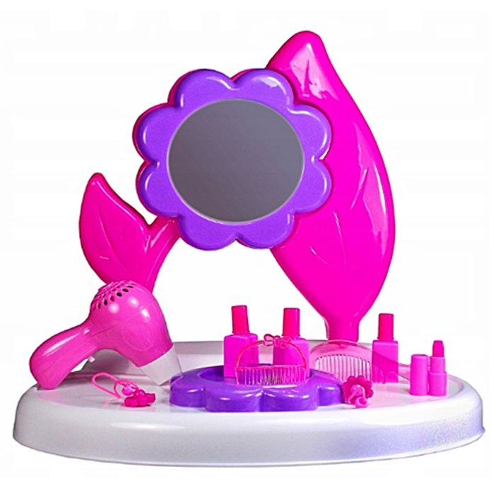 Kids Playing Pretty Dresser 4 Kids Playing Pretty Dresser