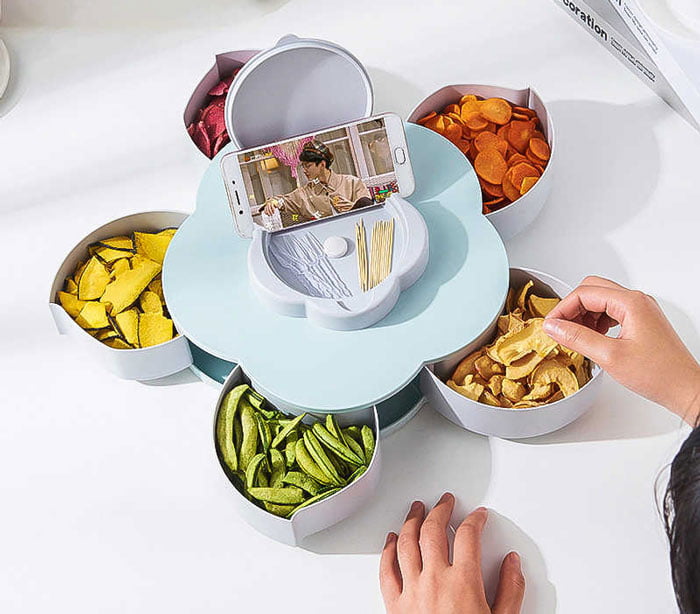 Creative Petal Rotating Fruit Container Seeds Snacks Nut Candy Storage Boxes Plastic Fruit Plate
