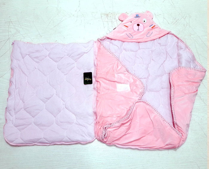 2 In-1 Hooded Baby Carry Nest &Amp; Wrapping Shawl - Random Design