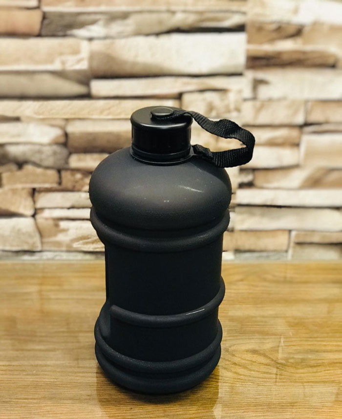 High Quality Bpa Free Gym Matt Finished Water Bottle 2.2L With Cap