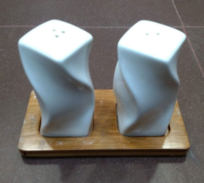 Salt And Pepper Ceramic Set With Wooden Tray