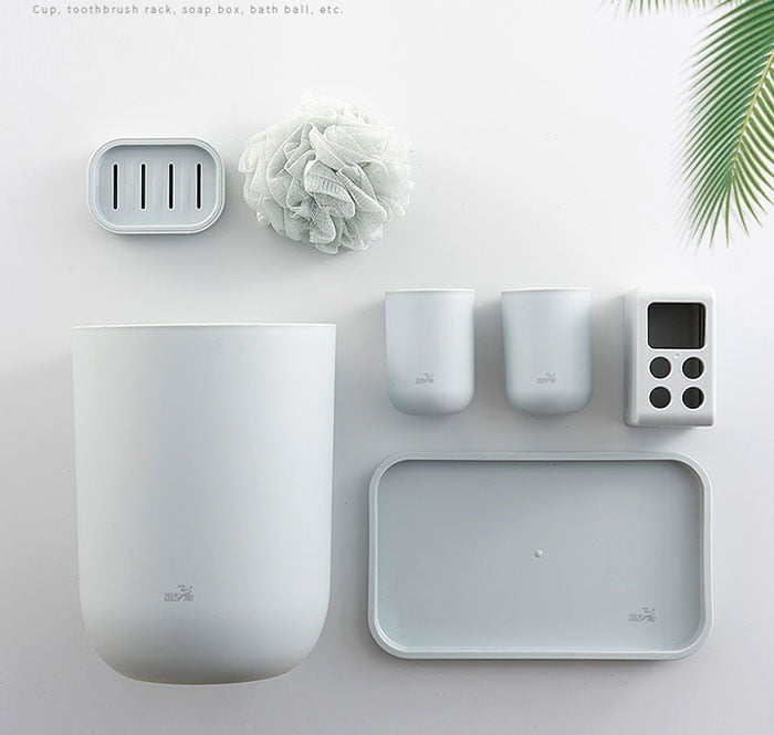 7-Piece Bathroom Set Plastic