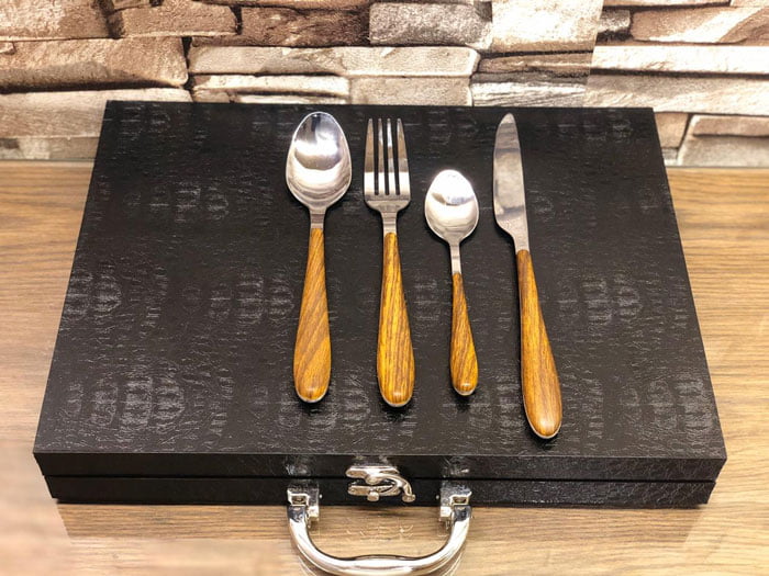 24 Pcs Oak Wood Hand Dinnerware Flatware Set Stainless Steel Steak Knife Fork Spoon Set