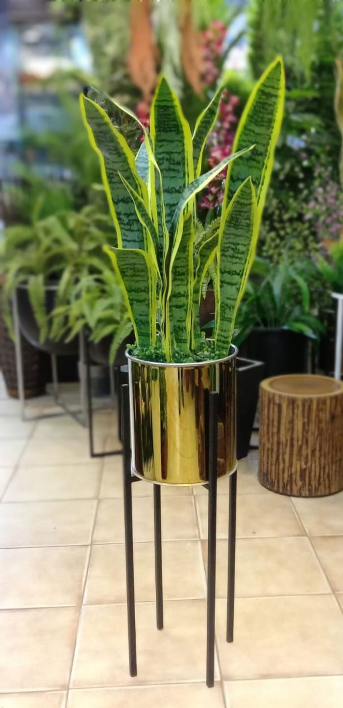 Golden Iron Stand Succulent Vase Grass Metal Flower Pot 3-Pcs