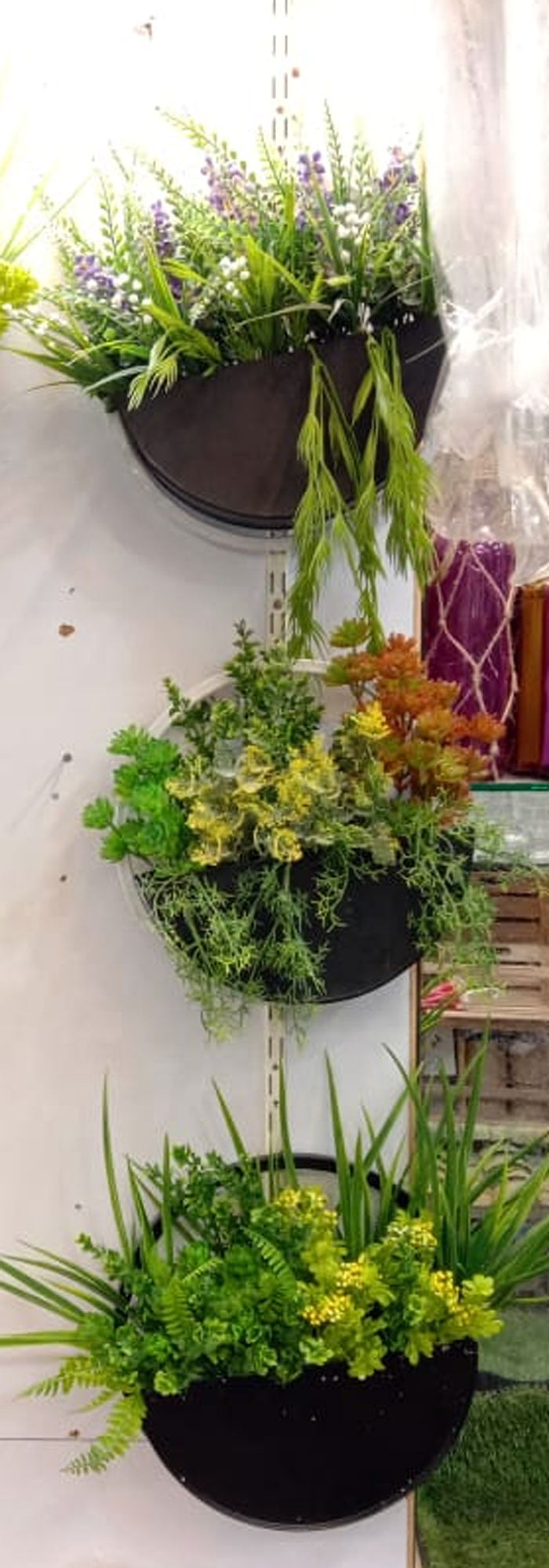 Home Decoration Wall Mounted Wrought Iron Flower Basket Wall Hanging