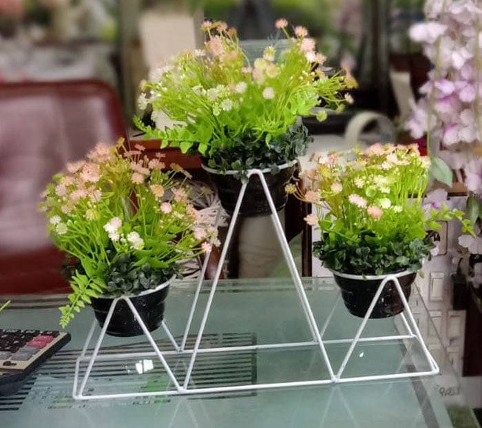 Magic Matels Wrought Iron 3-Tier Pot Stand (White)