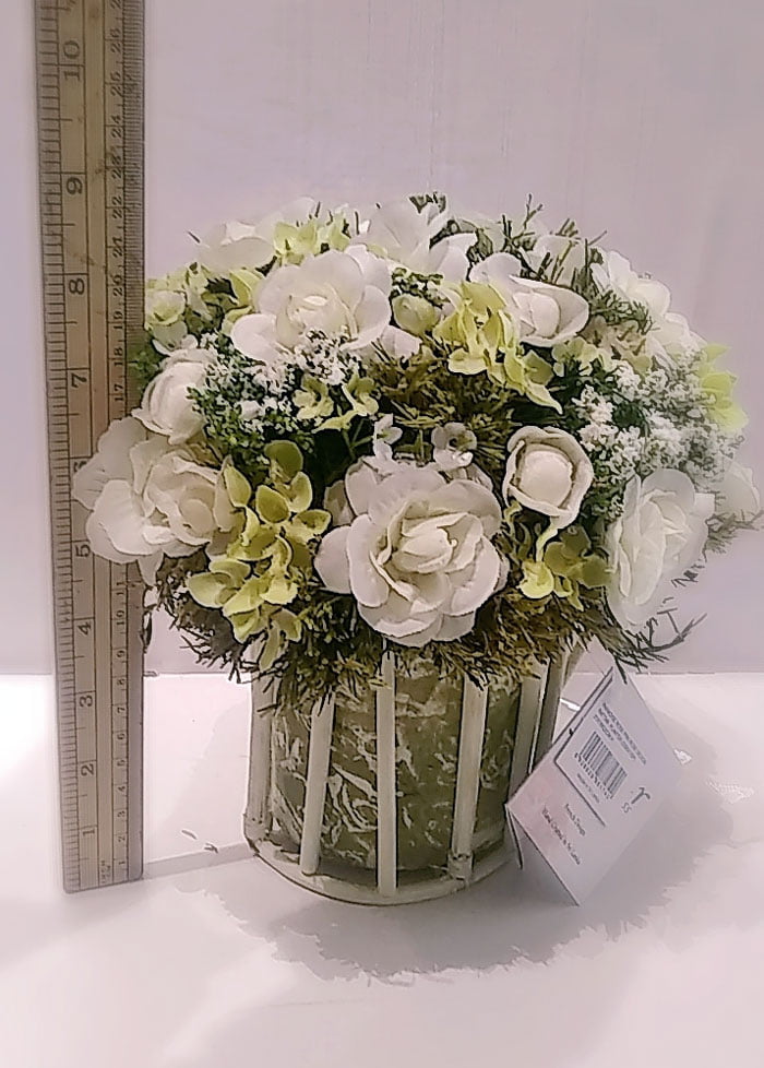 Flower Express Paradise Rose Design Rattan Planter Sri Lanka Made