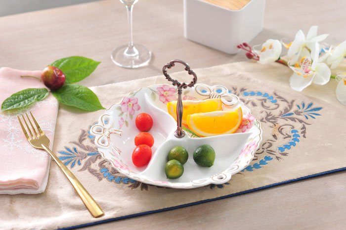 Goldkish Porceline Pestry Stand 9 - Inch