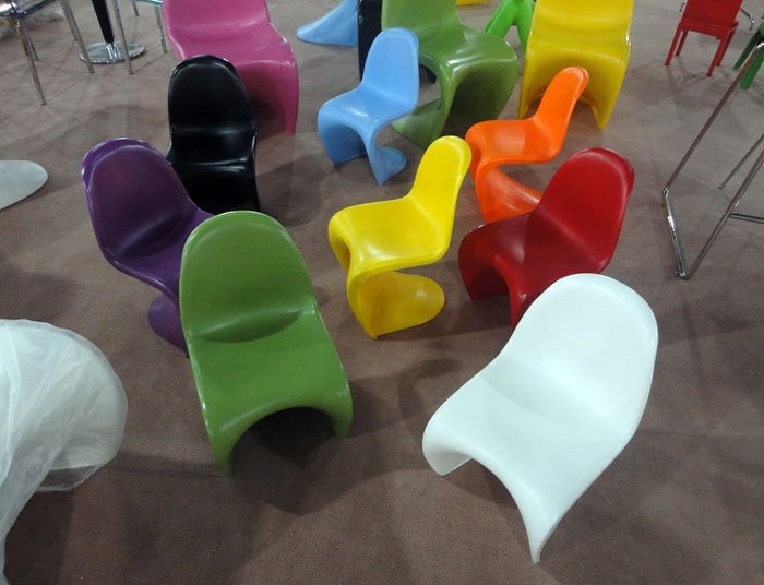 Appollo Modern Design S Shape Plastic Stackable Chair For Kids (Appollo)- 1Pcs