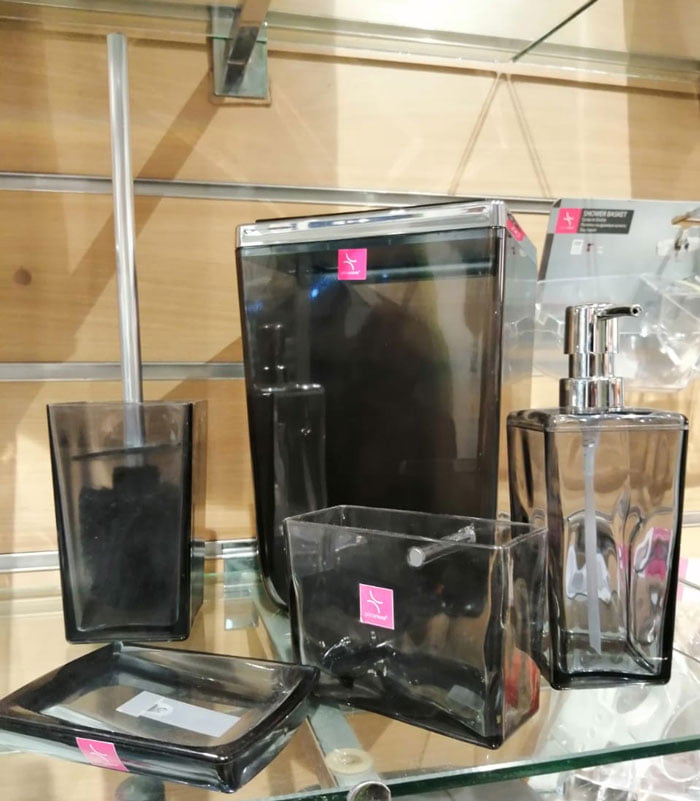 Primanova Bathroom Set Square Clear Acrylic Black With Silver Frame (Copy)