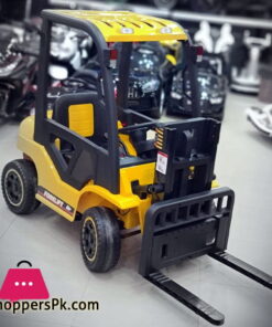 Kids Ride on Forklift Truck with Remote Control for 2 to 8 Years Kids