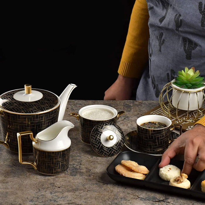 Black N Gold Pattern Tea Set-15 Pcs
