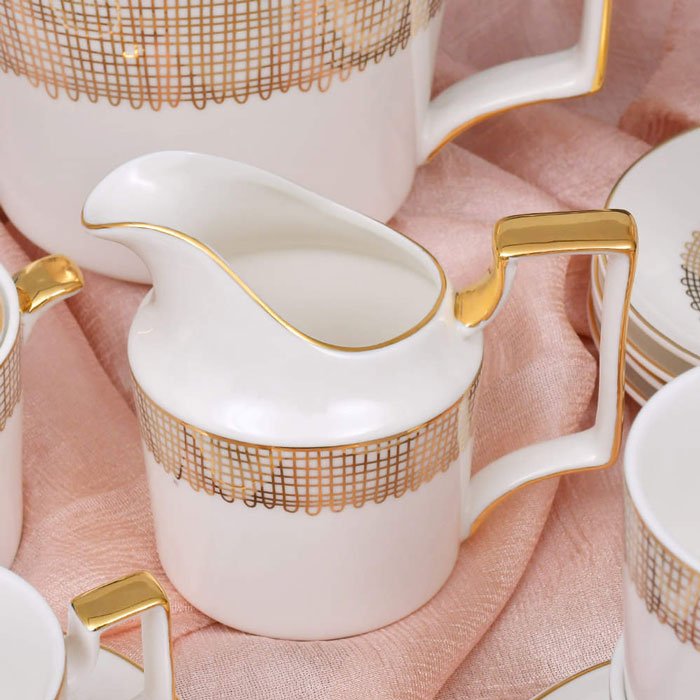 Royal Artistic Pattern Tea Set-15 Pcs