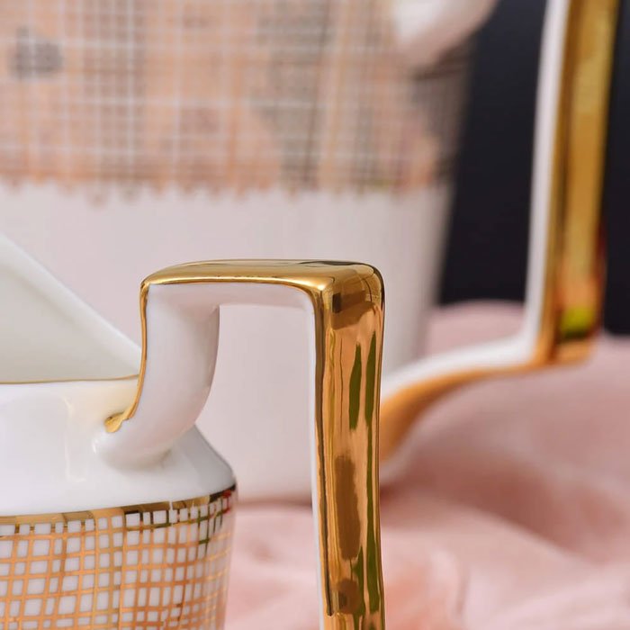 Royal Artistic Pattern Tea Set-15 Pcs